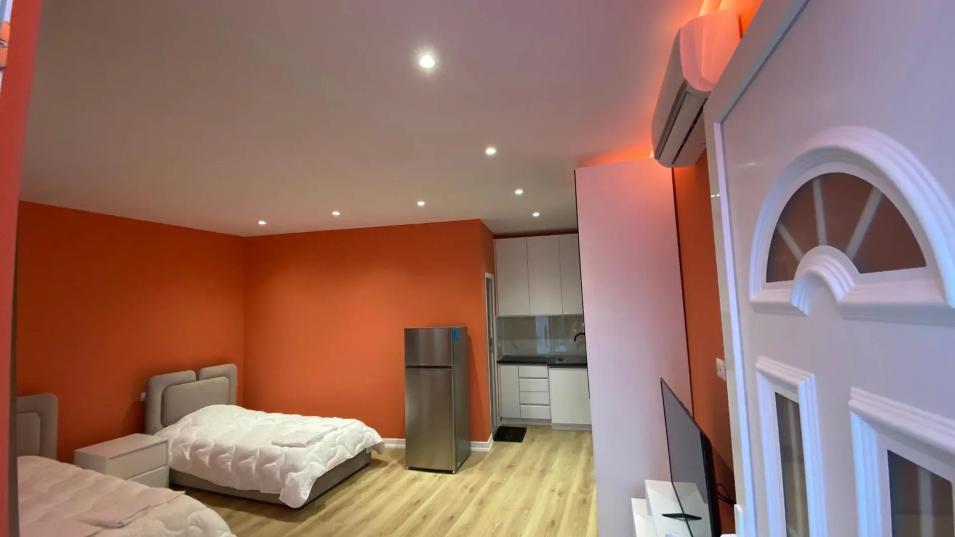 Tirana Center Apartaments Apartment