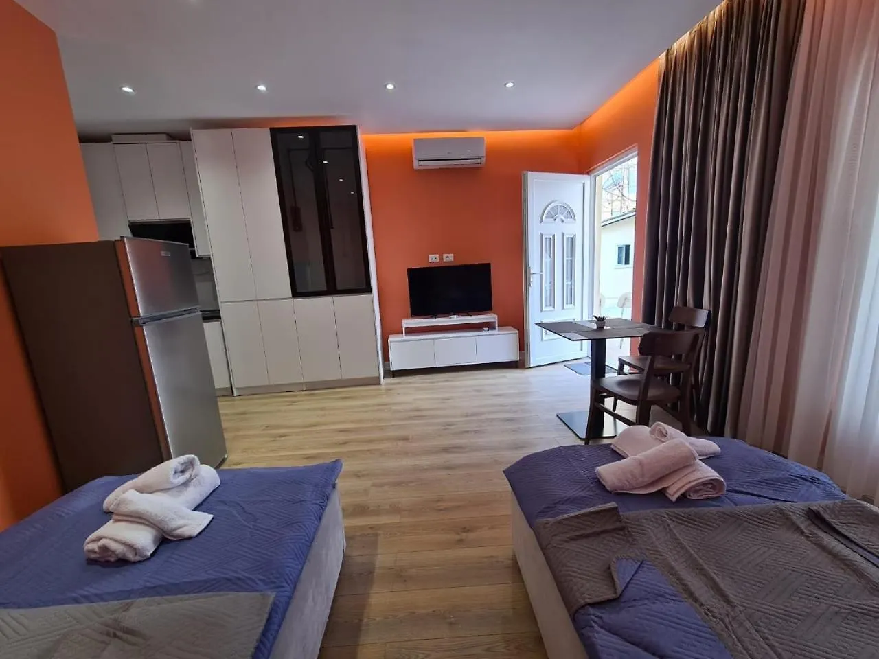 Apartment Tirana Center Apartaments Albania