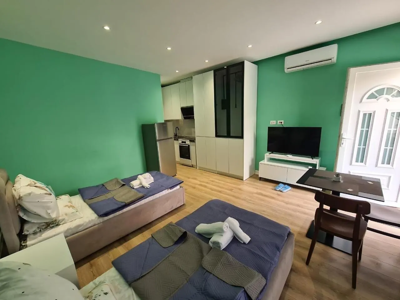 Apartment Tirana Center Apartaments